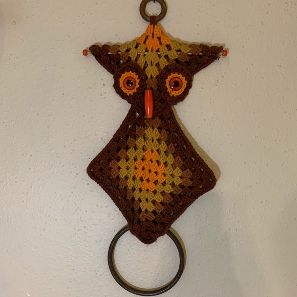 Vintage Crochet Handmade Retro Owl Towel Holder (N#)